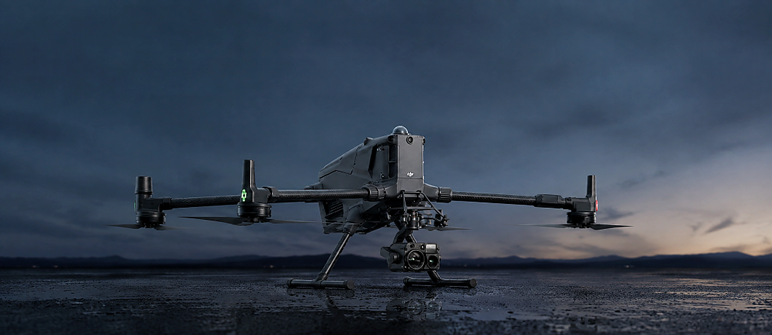 DJI Matrice 400 voando com sensor LiDAR Zenmuse L3